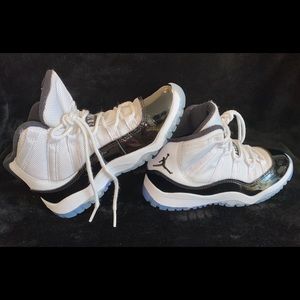 Nike Air Jordan Retro Concord 11s |13c|white/black